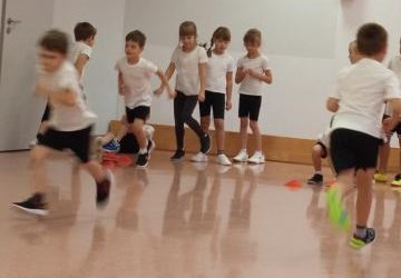 Zajęcia sportowe w klasie 1 d - Motoryka smyka