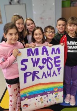 20 listopada - Międzynarodowy Dzień Praw Dziecka w świetlicy (2b)
