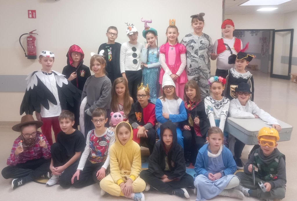 Dzień Postaci z Bajek w klasie 3b