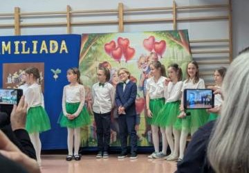 26.01 - Przedstawienie 3b dla babć i dziadków